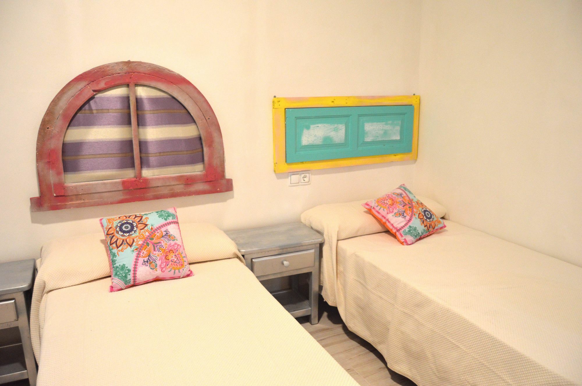Apartamento 19 Dias Y Muchas Noches 카디스 외부 사진