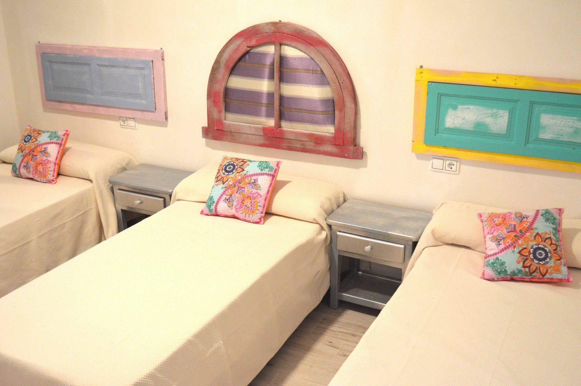 Apartamento 19 Dias Y Muchas Noches 카디스 외부 사진