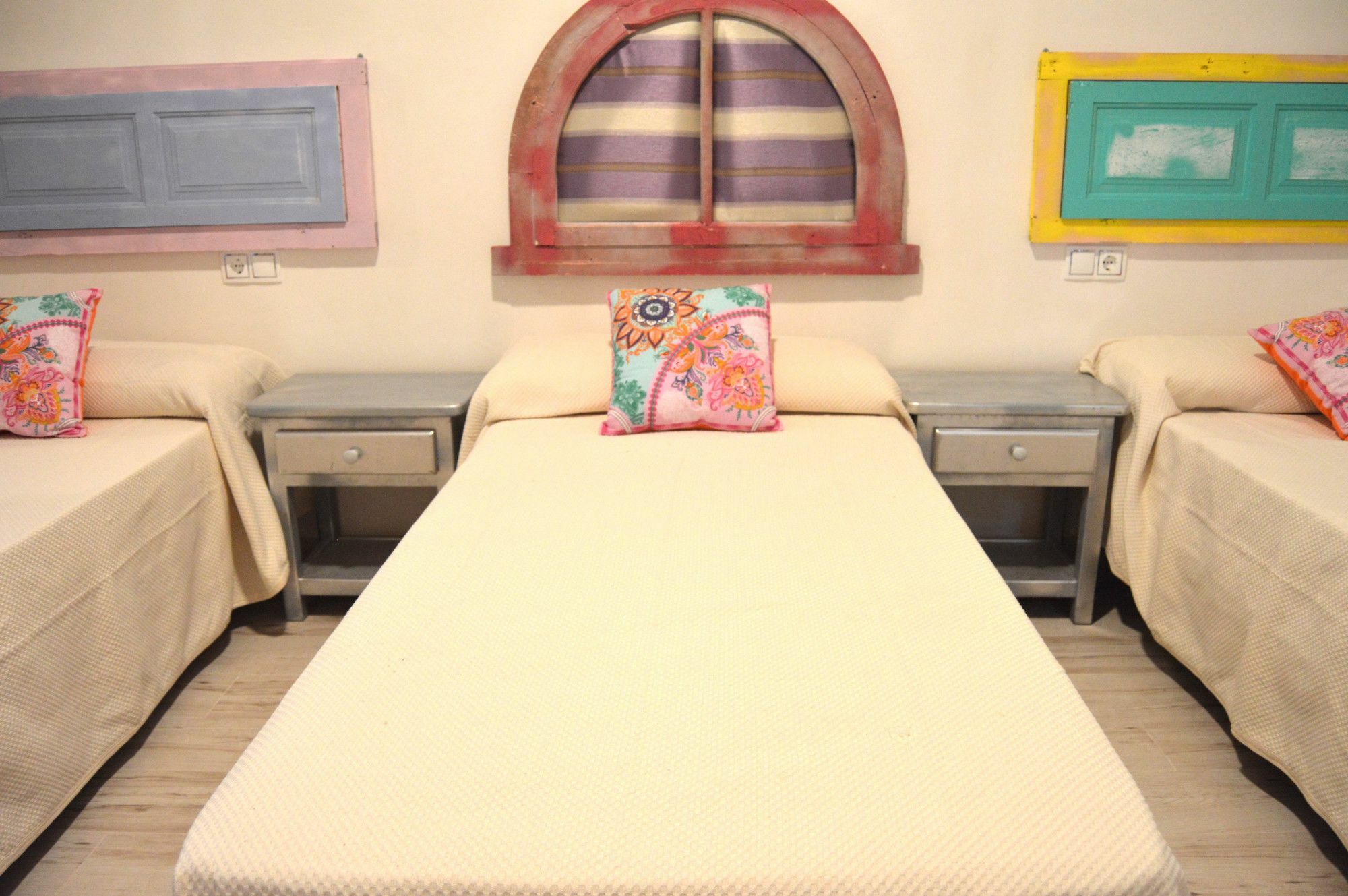 Apartamento 19 Dias Y Muchas Noches 카디스 외부 사진
