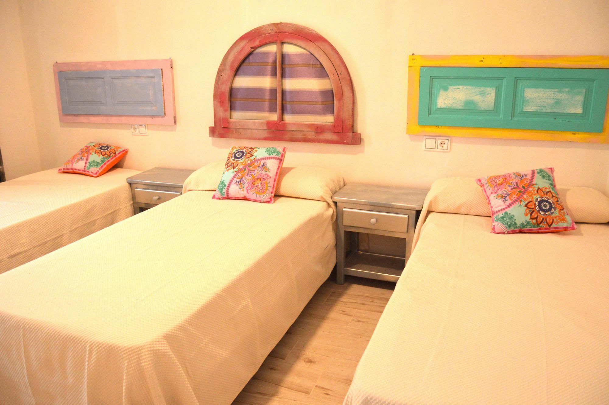 Apartamento 19 Dias Y Muchas Noches 카디스 외부 사진